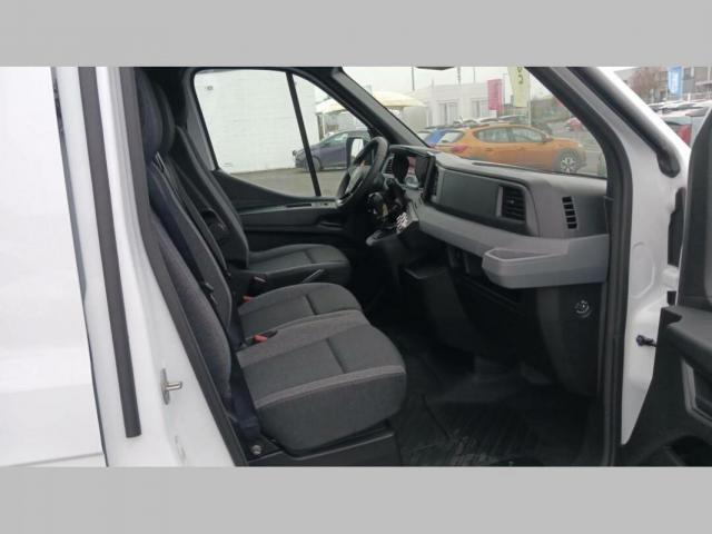 Renault Master image 8