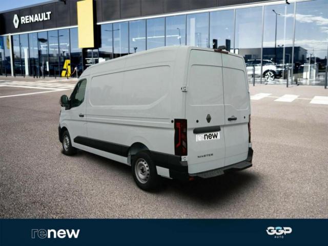 Renault Master image 9