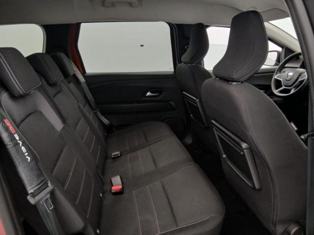 Dacia Jogger image 8