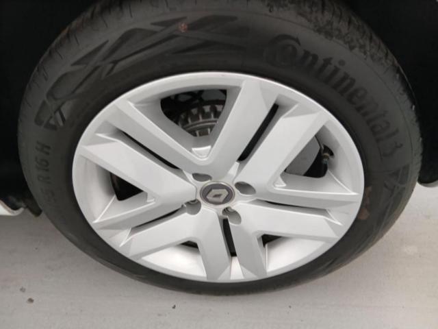 Renault Clio image 9