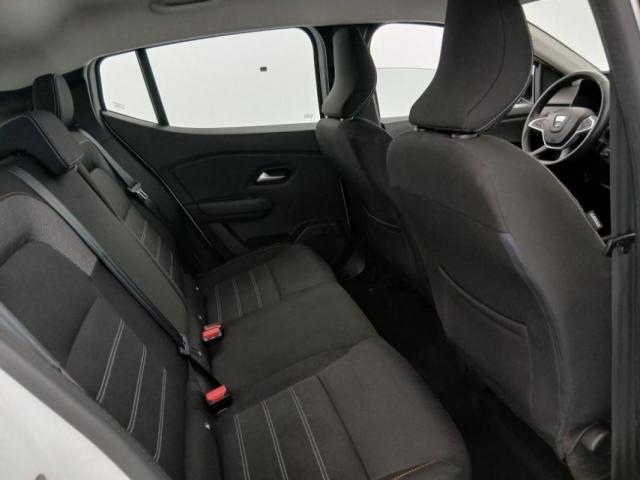 Dacia Sandero image 2