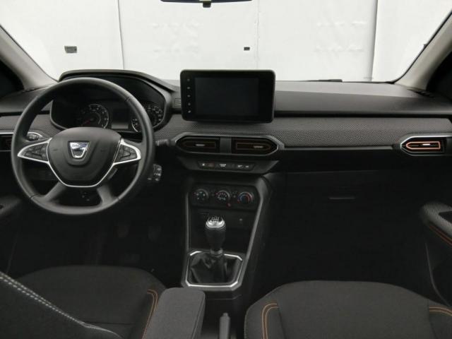 Dacia Sandero image 8