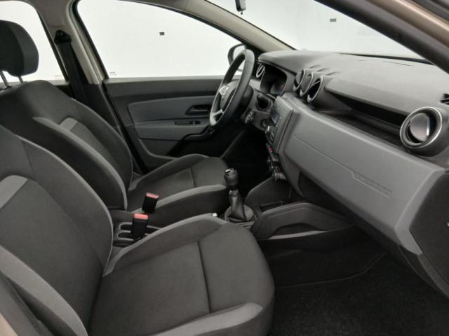 Dacia Duster image 9