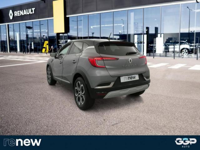 Renault Captur image 2