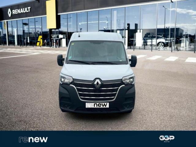 Renault Master image 2