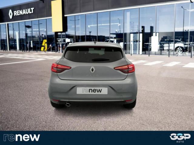 Renault Clio image 2