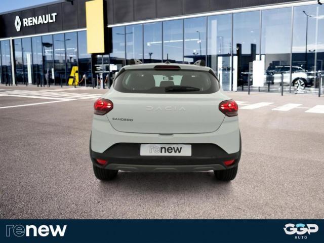 Dacia Sandero image 2