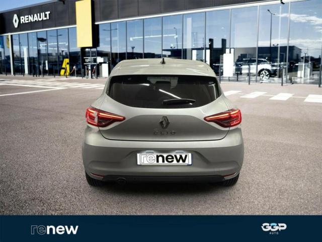 Renault Clio image 8