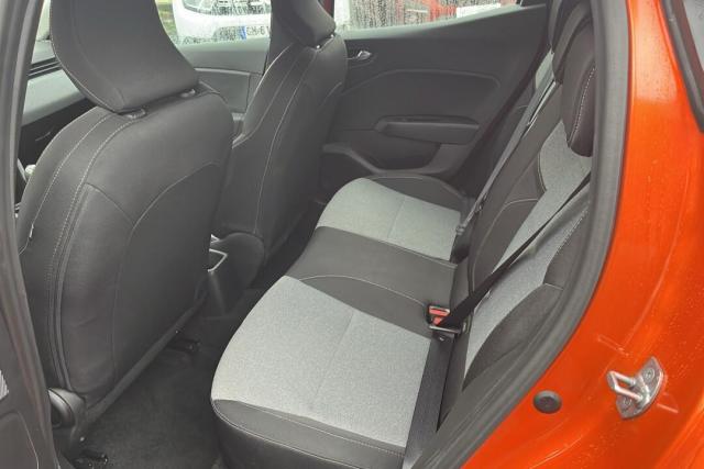 Renault Clio image 3