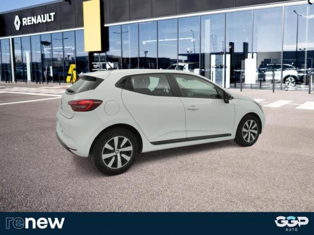 Renault Clio image 6