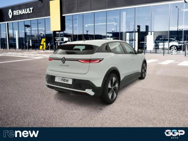 Renault Mégane E-Tech image 2