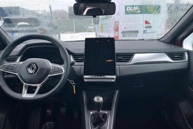 Renault Captur image 2