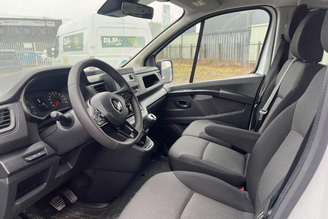 Renault Trafic image 6