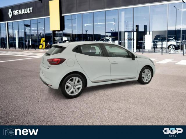 Renault Clio image 2