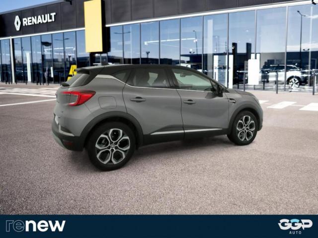 Renault Captur image 2