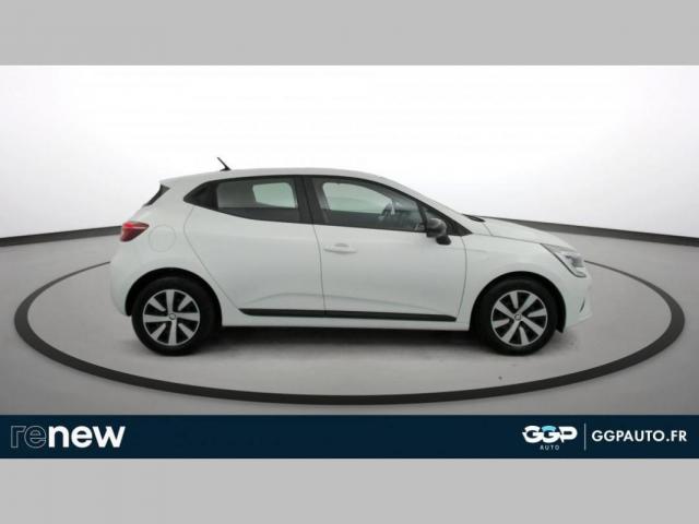 Renault Clio image 9