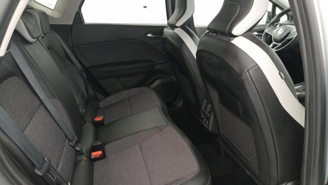 Renault Captur image 5