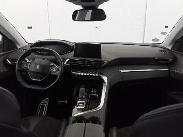 Peugeot 3008 image 8