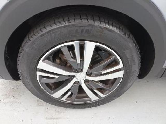 Peugeot 3008 image 1