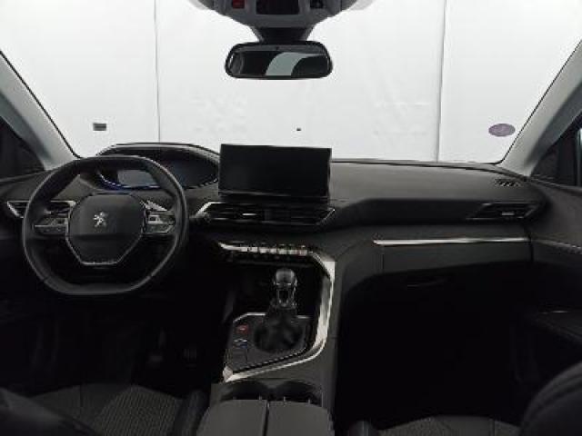 Peugeot 3008 image 7