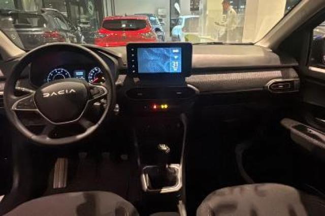 Dacia Sandero image 3