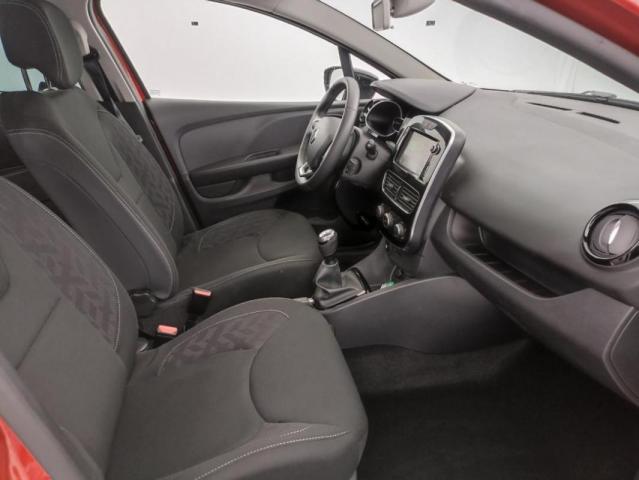 Renault Clio image 9