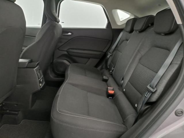 Renault Captur image 6
