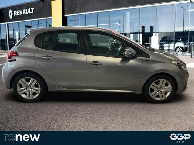 Peugeot 208 image 3