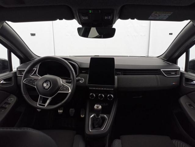 Renault Clio image 2