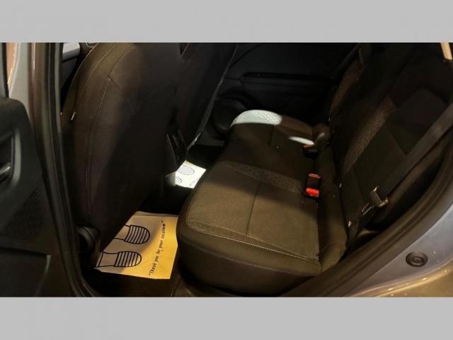 Renault Captur image 2