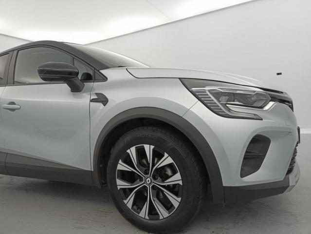 Renault Captur image 3