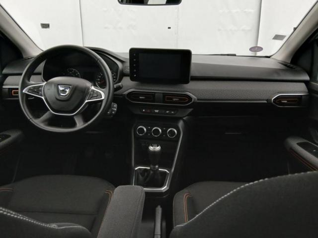 Dacia Sandero image 1