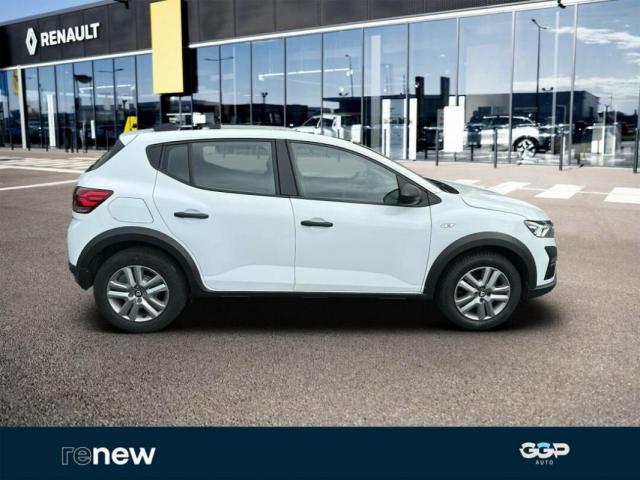 Dacia Sandero image 2