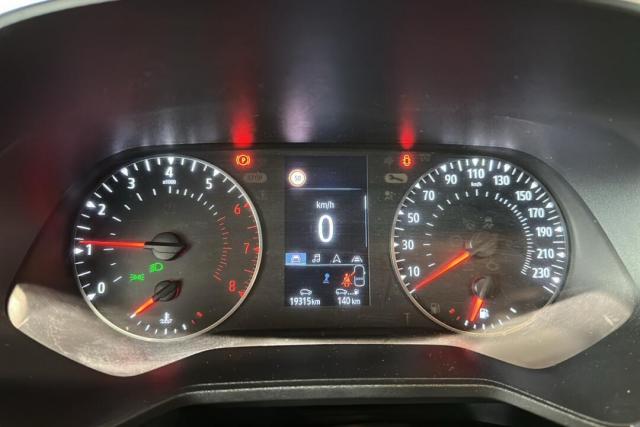Renault Clio image 8