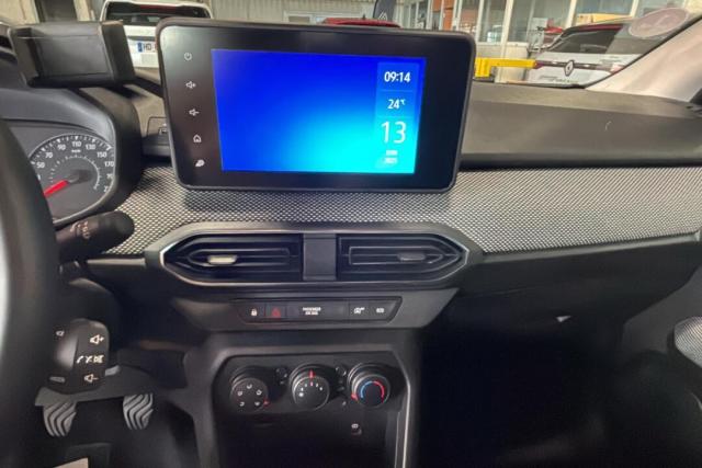 Dacia Sandero image 4