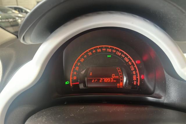 Renault Twingo image 6