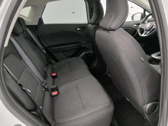 Renault Captur image 8