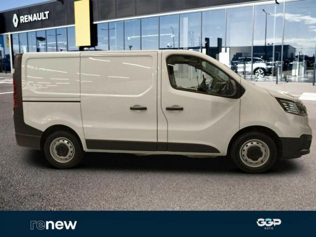 Renault Trafic image 9
