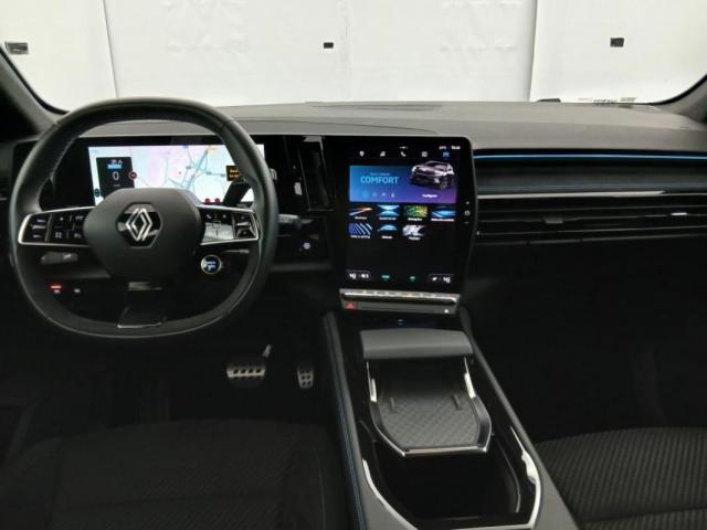 Renault Austral image 9