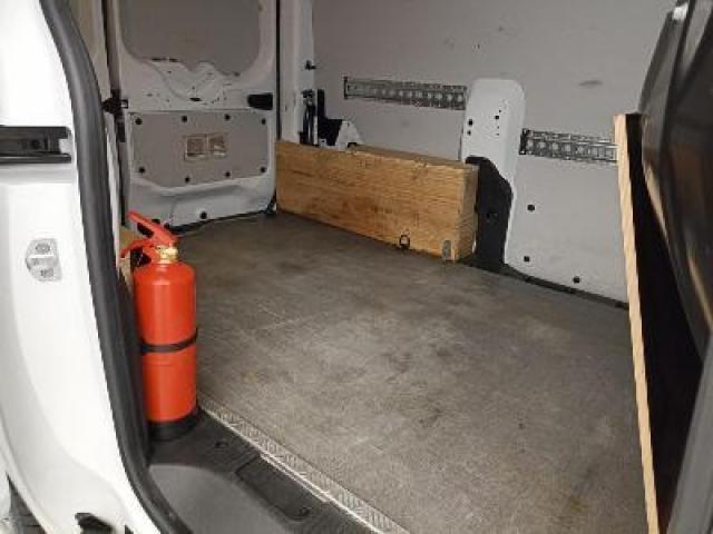 Renault Express Van image 2