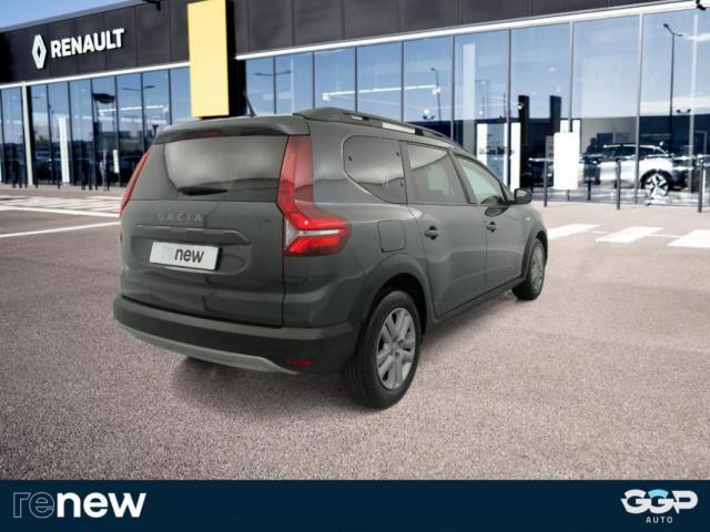 Dacia Jogger image 1
