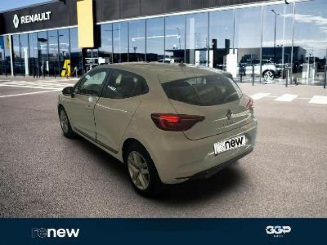 Renault Clio image 2