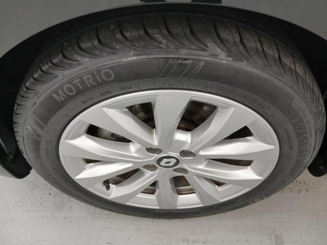 Renault Clio image 2