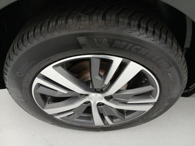 Peugeot 3008 image 6
