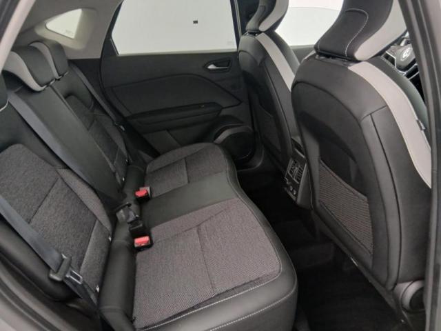 Renault Captur image 7