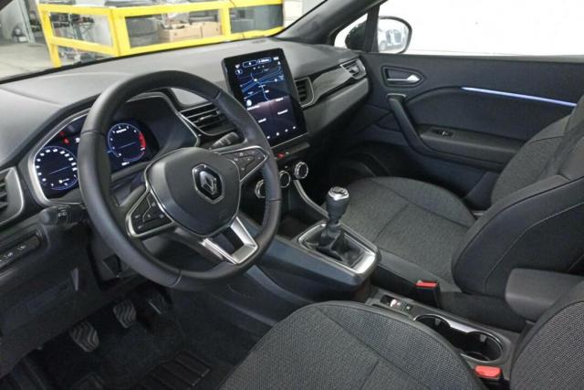 Renault Captur image 9