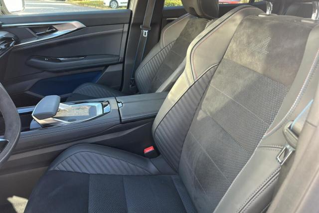 Renault Rafale image 4