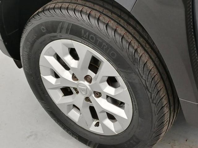 Dacia Duster image 8