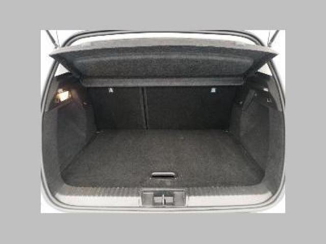 Renault Captur image 1