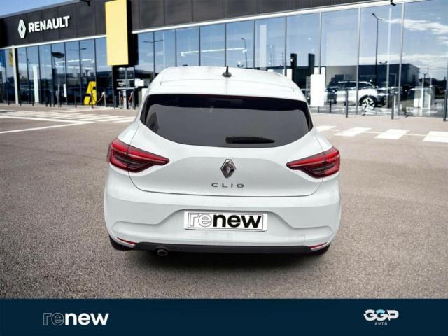 Renault Clio image 9